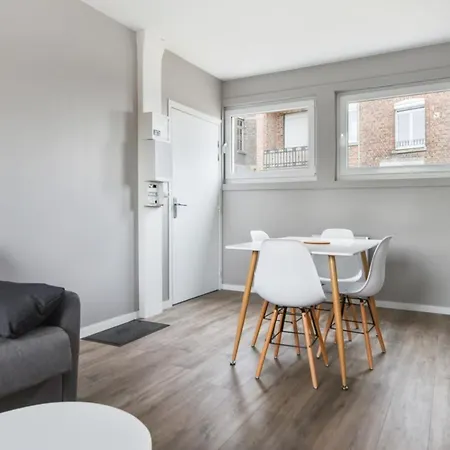Modern And Bright Flat In Marcq-en-baroeul At The Doors Of Lille - Welkeys *