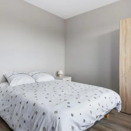Modern And Bright Flat In Marcq-en-baroeul At The Doors Of Lille - Welkeys * マルク・アン・バルール